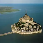 Orbigny Vakantiewoningen * Saint-Pierre-la-Vieille