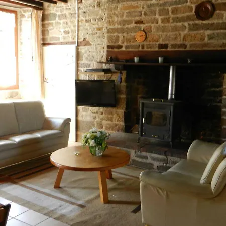 Orbigny Vakantiewoningen * Saint-Pierre-la-Vieille